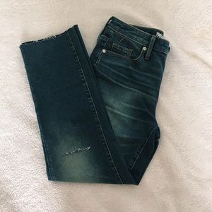 boyfriend ankle jeans